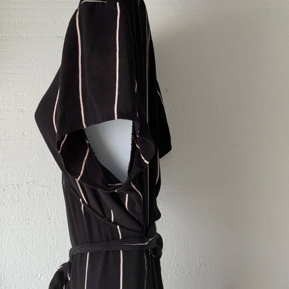 LOFT Wrap Dress with White Stripes and belt - Picture 9 of 15